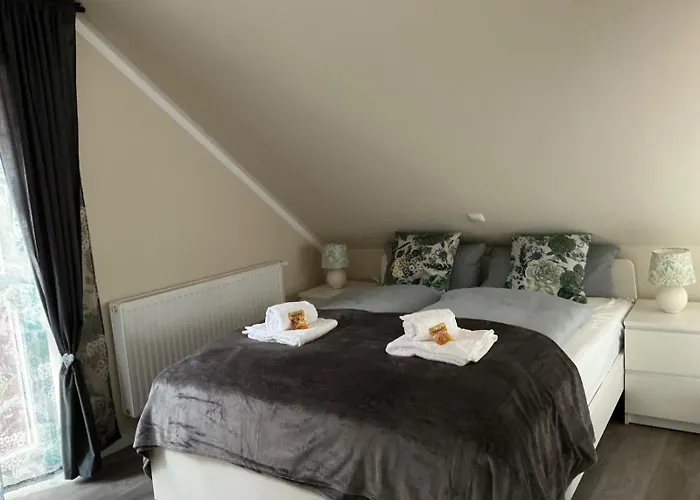 Nyaraló Haus Bergstadtblick Auszeit *